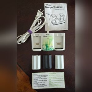 Nyko Charge Station for Xbox 360 With 3 Batteries